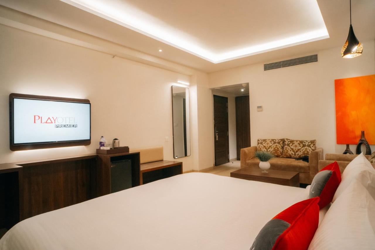 Playotel Premier Vijay Nagar Indore Eksteriør bilde
