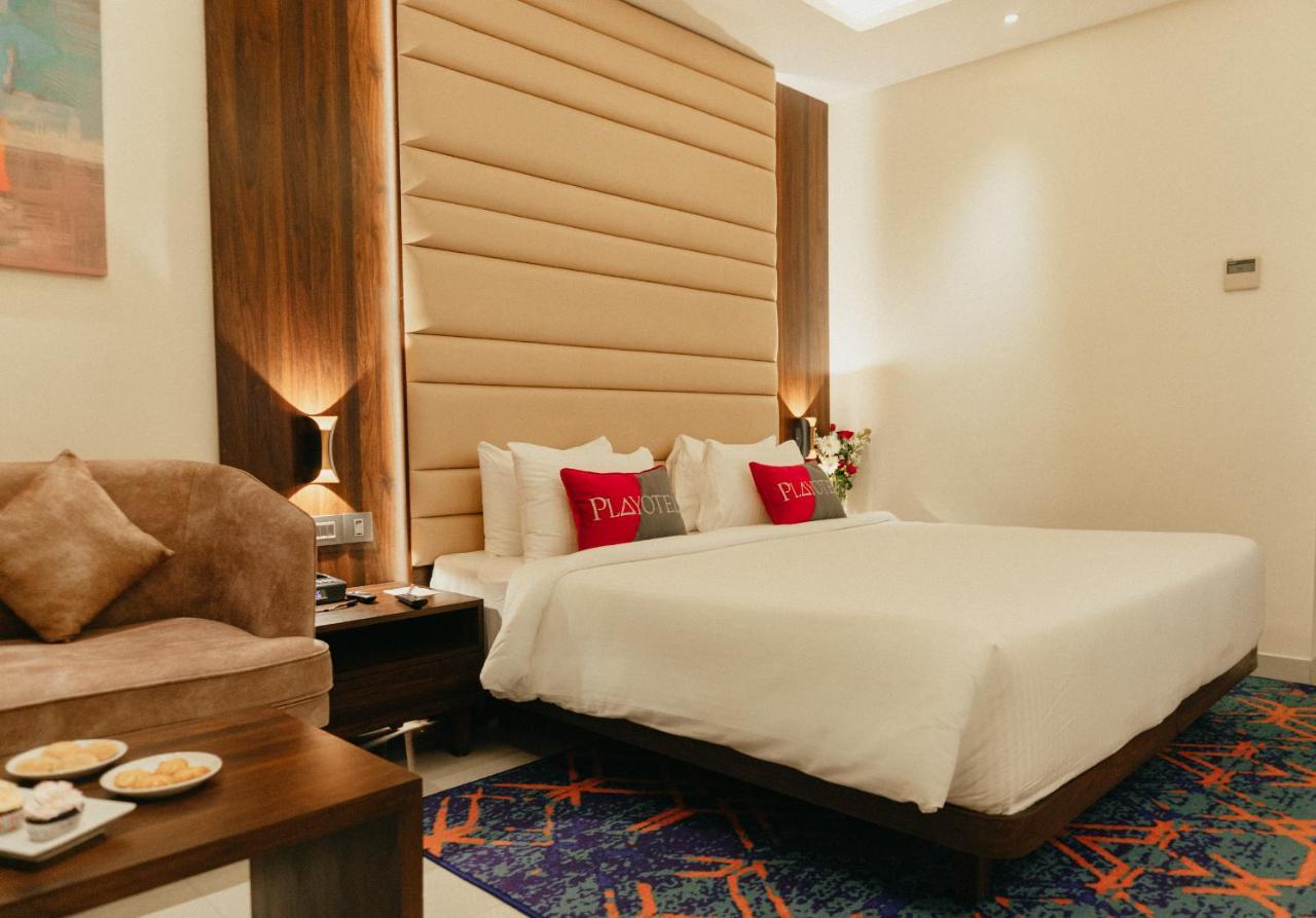 Playotel Premier Vijay Nagar Indore Eksteriør bilde