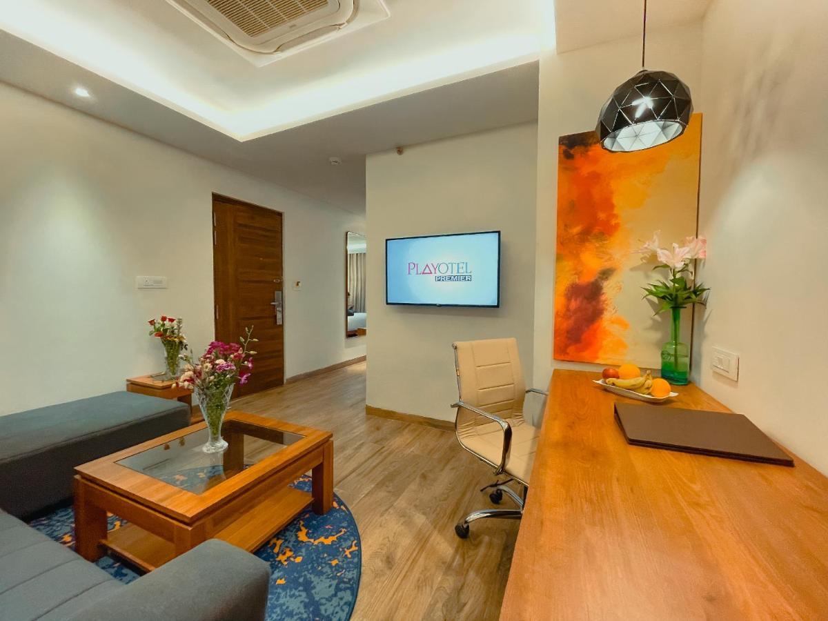 Playotel Premier Vijay Nagar Indore Eksteriør bilde