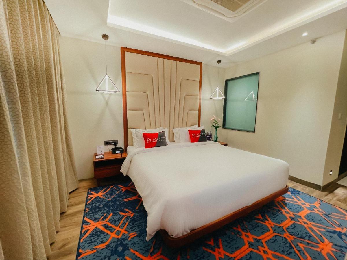 Playotel Premier Vijay Nagar Indore Eksteriør bilde
